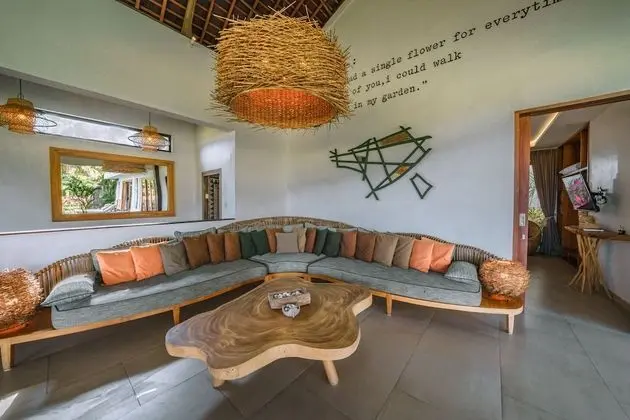 Luxury Villa, 3 Yatak Odası, Kişiye Özel Havuzlu (Paddy View)