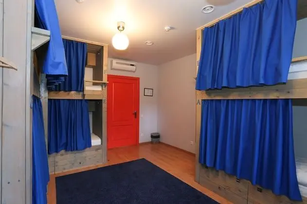 Ortak Ranzalı Oda, Sadece kadınlar için (6 beds)