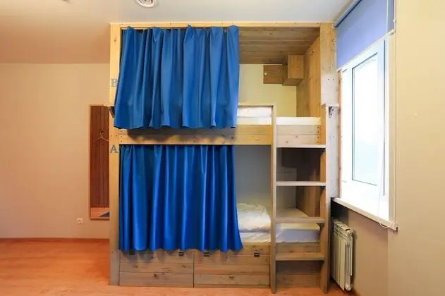Ortak Ranzalı Oda, Sadece kadınlar için (6 beds)