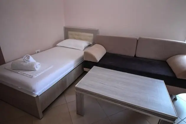 Tek Büyük veya İki Ayrı Yataklı Oda