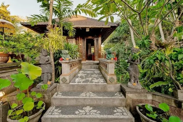 Deluxe Oda (Garden Padma)