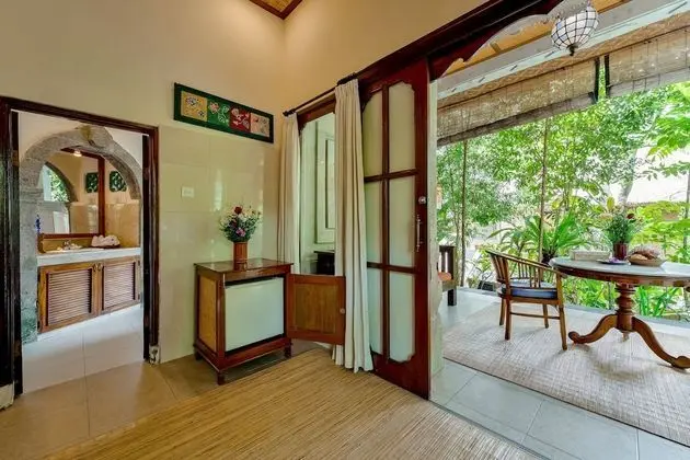 Superior Oda (Garden Tea House)