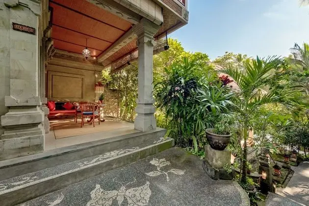 Superior Oda (Garden Tea House)