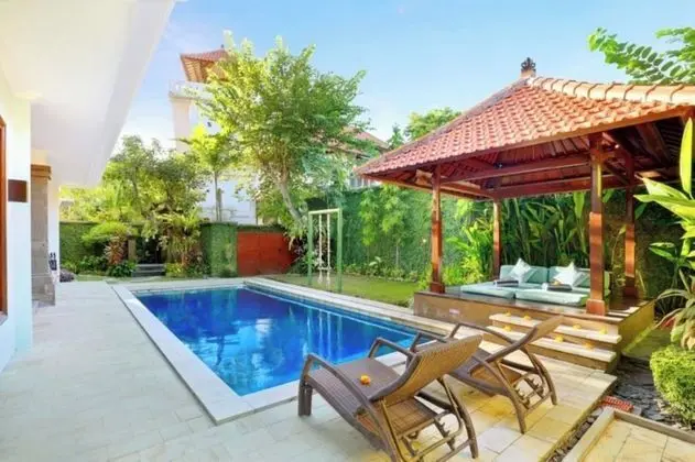 Royal Villa, 3 Yatak Odası, Kişiye Özel Havuzlu