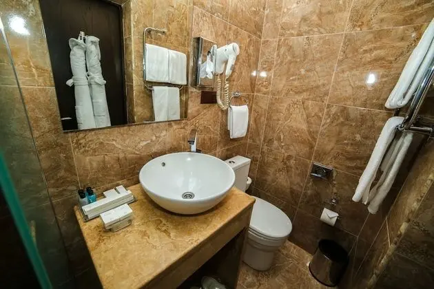 Standard Tek Büyük veya İki Ayrı Yataklı Oda