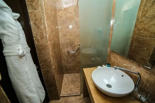 Standard Tek Büyük veya İki Ayrı Yataklı Oda