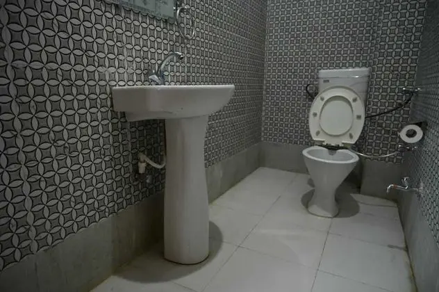 Business Tek Büyük Yataklı Oda