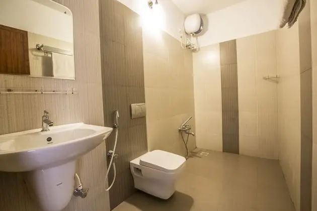 Standard Tek Büyük Yataklı Oda, 1 Yatak Odası, Engellilere Uygun, Bahçe Manzaralı