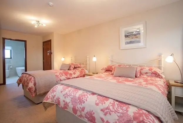 Tek Büyük Yataklı Oda, Banyolu/Duşlu