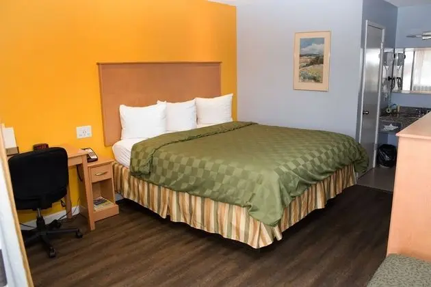 Standard Oda, 1 Büyük (Queen) Boy Yatak