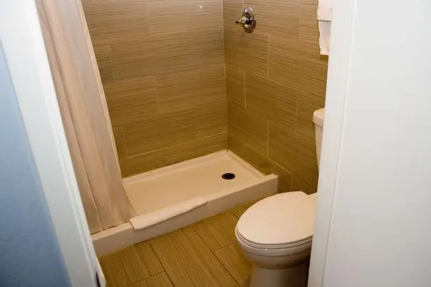 Standard Oda, 1 Büyük (Queen) Boy Yatak