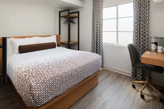 Deluxe Oda, 1 En Büyük (King) Boy Yatak (Comfy Deluxe 1 King Bed)
