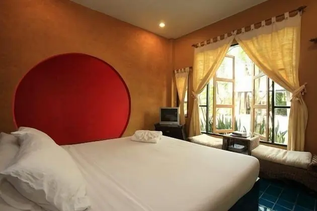 Deluxe Room / Get 20 Percents discount for in house Spa Treatment and Massage