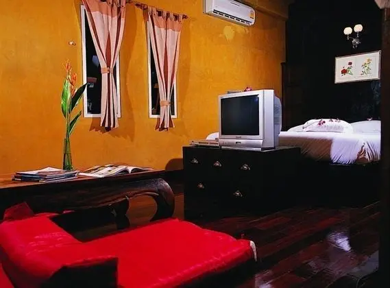 Deluxe Room / Get 20 Percents discount for in house Spa Treatment and Massage