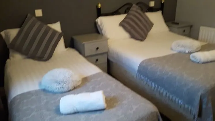 Deluxe Üç Kişilik Oda