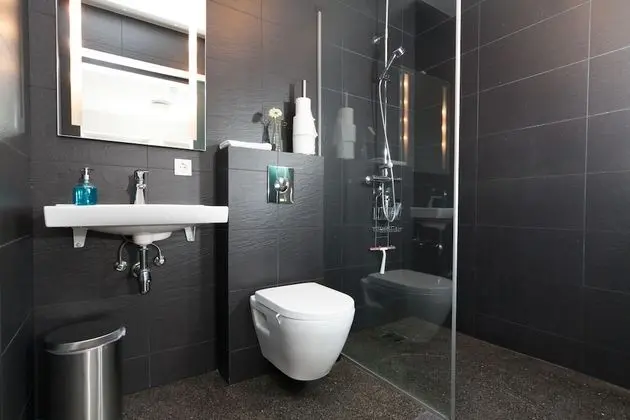 Family Oda, Özel Banyo