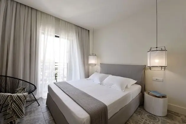 Tek Büyük Yataklı Oda (with no Balcony)