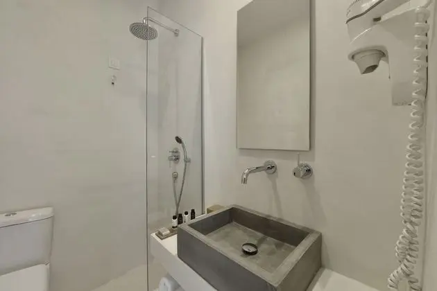Tek Büyük Yataklı Oda (with no Balcony)