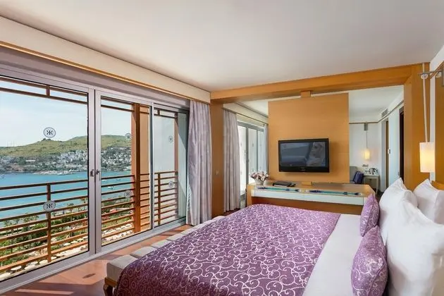https://images.etstur.com/files/images/hotelImages/TR/51080/l/Kefaluka-Resort-Oda-344965.jpg