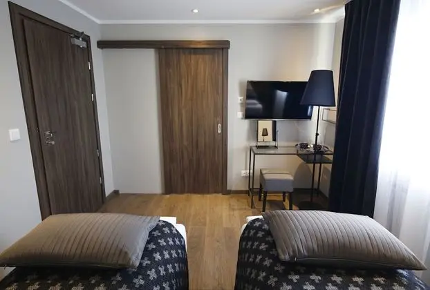 Tek Büyük veya İki Ayrı Yataklı Oda