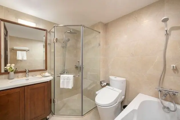 Premium Tek Büyük Yataklı Oda