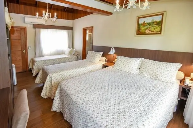 Deluxe Dört Kişilik Oda