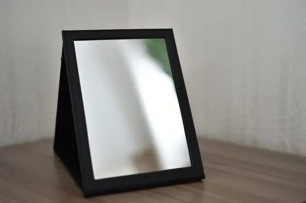 Standard Tek Kişilik Oda, Sigara İçilebilir