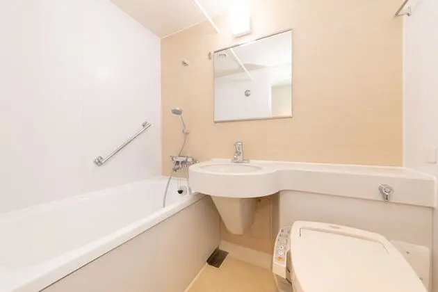 Standard Oda, Sigara İçilebilir (5 min walk from Shinagawa Station)