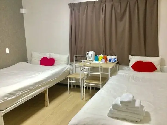 Üç Kişilik Oda