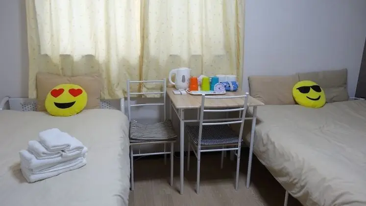 Üç Kişilik Oda