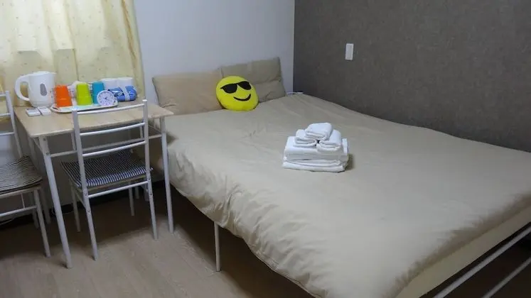 Üç Kişilik Oda