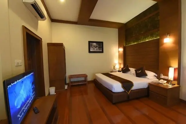 Deluxe Tek Büyük Yataklı Oda