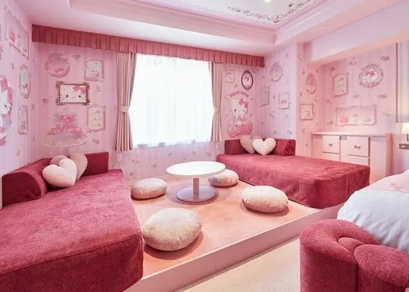 Premium Oda, Sigara İçilmez (Hello Kitty Room)