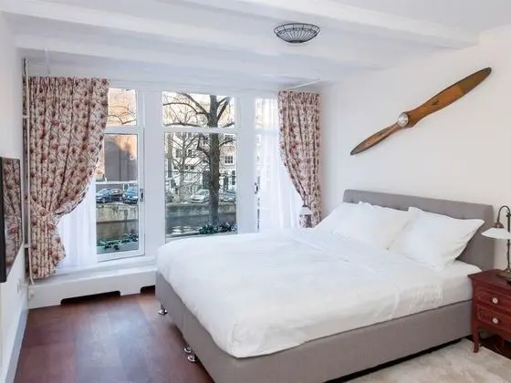 Deluxe Stüdyo, Banyolu/Duşlu