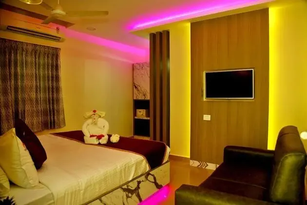 Luxury Tek Büyük Yataklı Oda