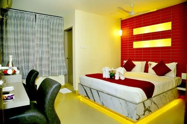 Luxury Tek Büyük Yataklı Oda