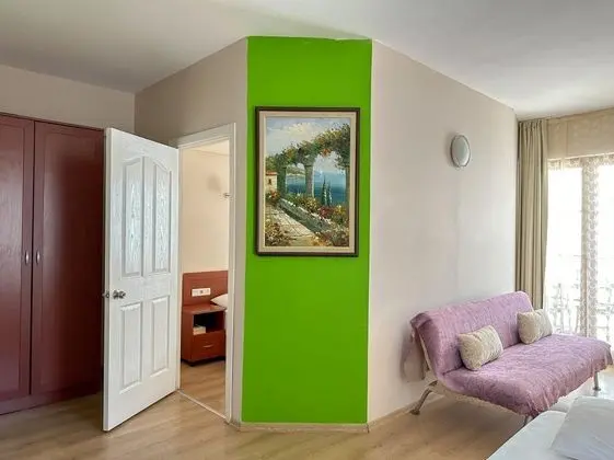 Suite, Bahçe Manzaralı, Balkonlu