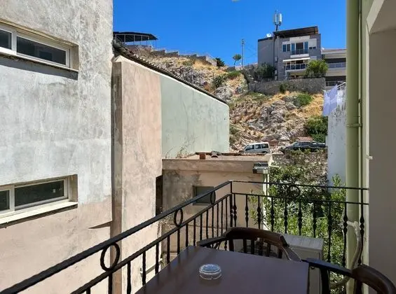 Suite, Bahçe Manzaralı, Balkonlu