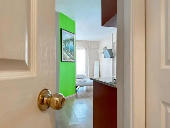 Suite, Bahçe Manzaralı, Balkonlu