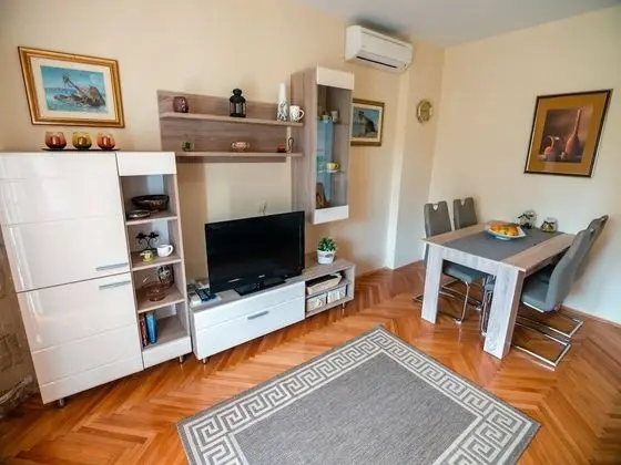 Apart Daire (Keko - 100 m from the beach - A1(4+1))