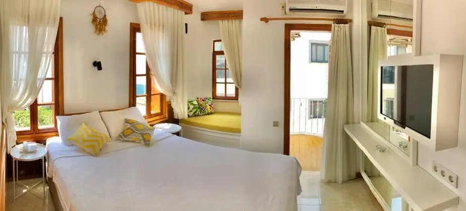 Standart Oda, Kara Manzaralı, Balkonlu