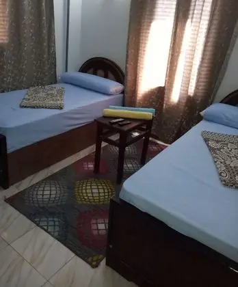 Tek Büyük Yataklı Oda, 2 Tek Kişilik Yatak, Sigara İçilebilir