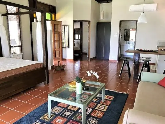Villa (Batu)