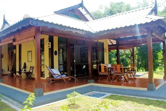 Villa (Batu)