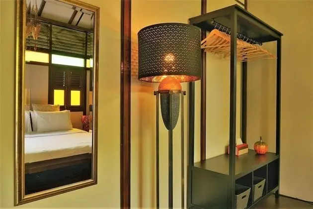 Villa (Kayu)