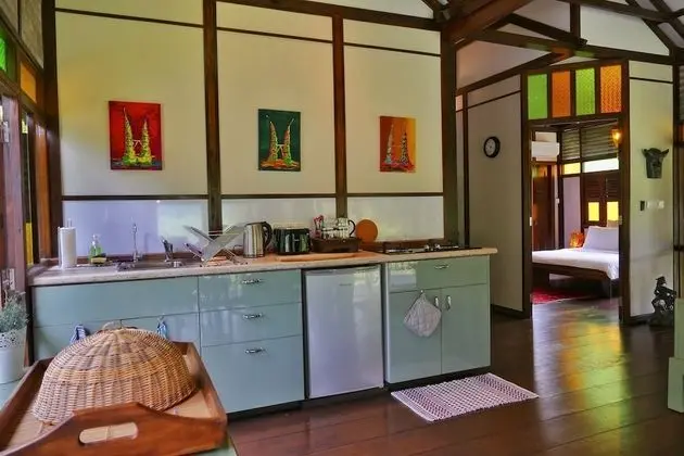 Villa (Kayu)
