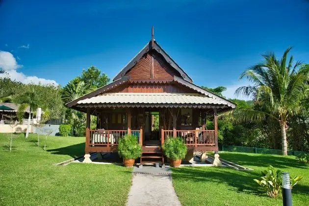 Villa (Tinggi)
