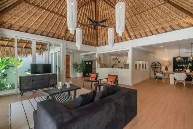 Deluxe Villa