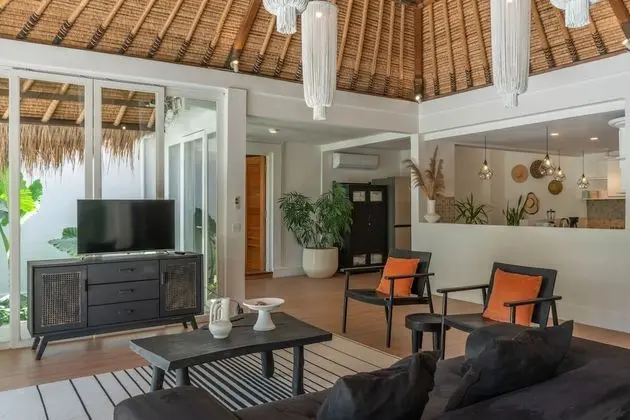 Deluxe Villa