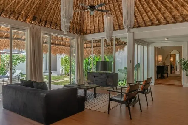 Deluxe Villa